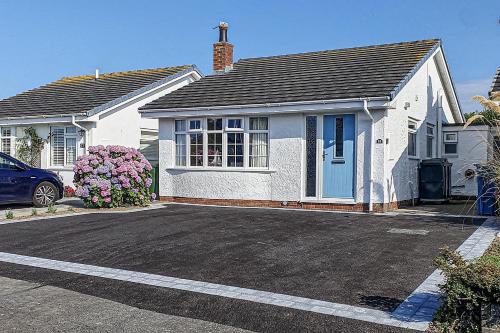 Rhosneigr House | Tan Y Wylan