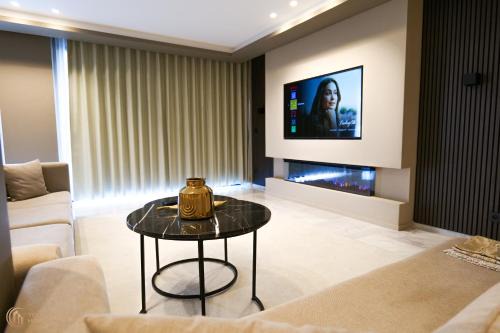Malabata Apartment | Tanger 3 Bedrooms Elegant Apartment
