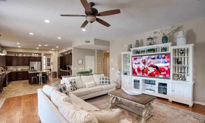 Arabian Views House | Tangerine Sky | Private Pool & Pet Friendly!