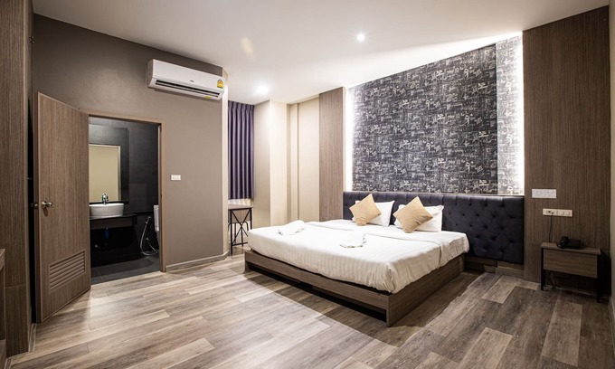 Rangsit Hotel | Tara Park Resotel