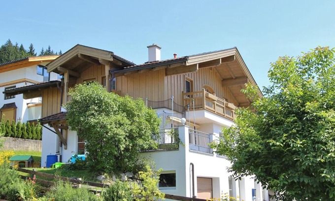 Hollersbach im Pinzgau House | Tasteful Holiday Home in Hollersbach im Pinzgau with Garden