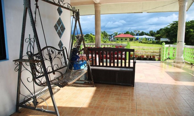 Kota Belud Hotel | Taun Gusi Village Homestay