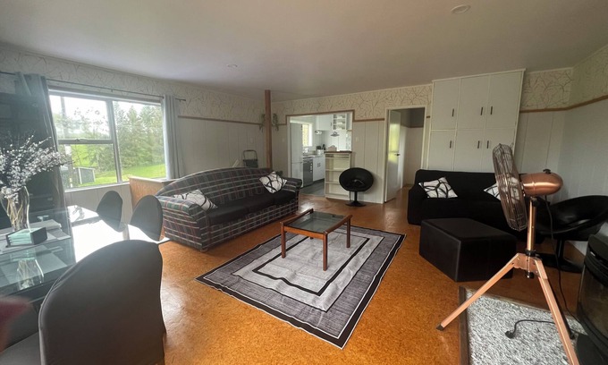 Oruanui Other | Taupo handy location to hotspots like Huka Falls, international golf and more