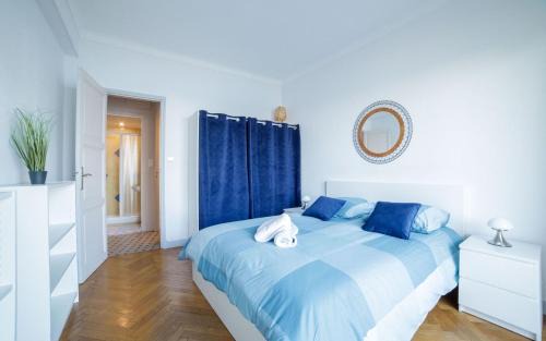 Dakar-Plateau Apartment | Tawfekh 221