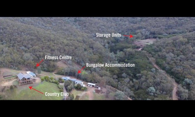 Taylor Bay Cabin | Taylor Bay Country Club- 3 self contained cabins