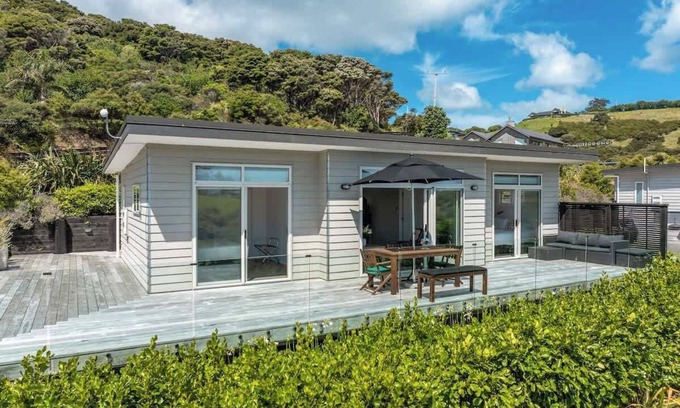 Omiha Apartment | Te Whau Bach One | Stay Waiheke