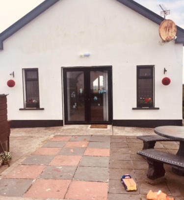 Quilty Apartment | Teach Beag Cois Tra