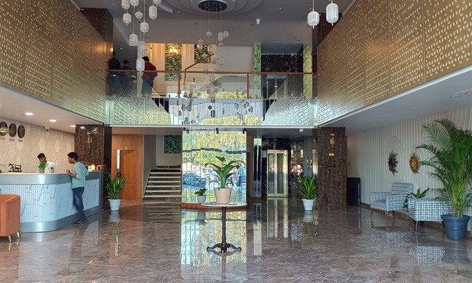 Tikamgarh Hotel | Tej Hotel & Restaurant