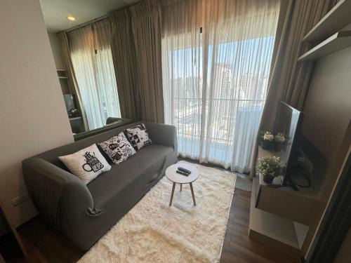 Thon Buri Apartment | Tela condo ตากสินสาทร