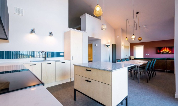 North Berwick Villa | Telfer - Luxury 2-bedroom lodge which sleeps 4