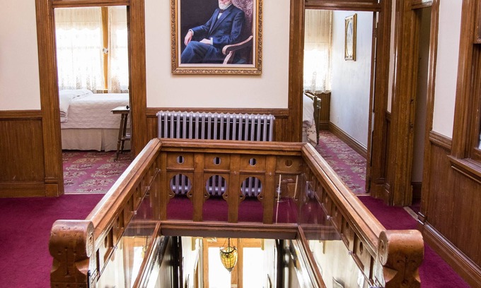 Silverton Hotel | Teller House