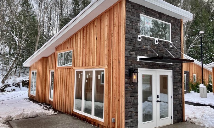 Ellicottville House | Telluride Bungalow