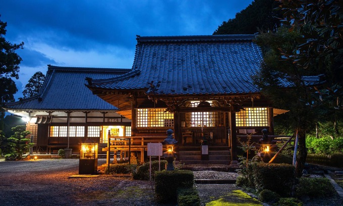 Nachikatsuura House | Temple Hotel Daitaiji