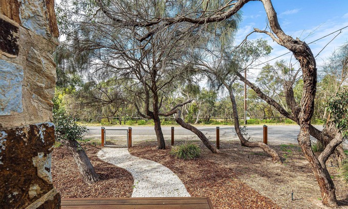 Aldinga Beach House | Tempo Rocks ~ Aldinga Beach - Best of Nature Architecture