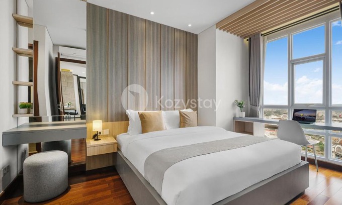 Chinatown Apartment | Tensia by Kozystay - Taman Sari