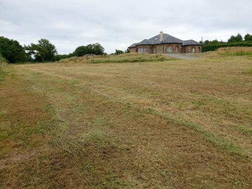 County Laois Other | Tent space on grass showers & toilet inside