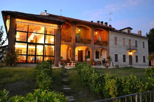 Cereseto House | Tenuta MONVILLONE Country House & Restaurant
