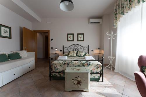 Catignano House | Tenuta Tre Gemme in Cantina - Don Rocco