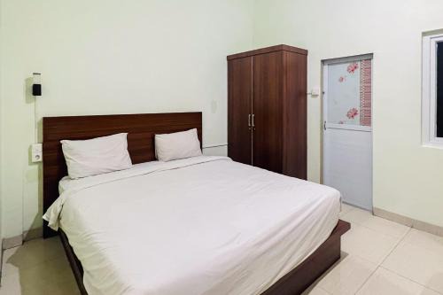 Medan Hotel | Teratai Residence RedPartner