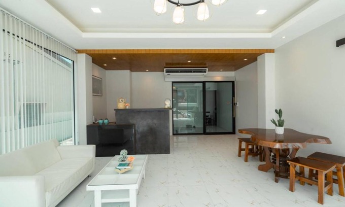 Ban Bo Han Hotel | Terminal 58