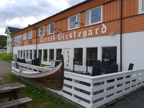 Terrak Hotel | Terråk Gjestegård