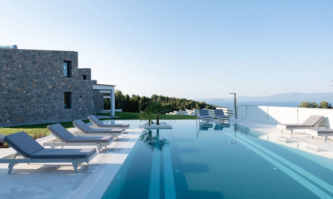 Paliouri House | Terra Olivia Luxury Villas and Suites