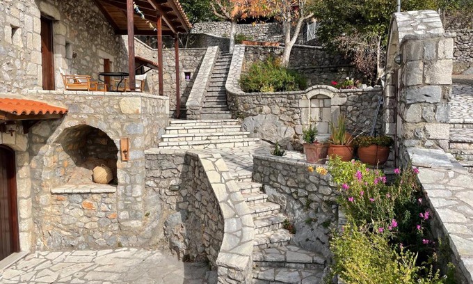 Raftis Villa | Terra Petra Villa at Psari Trikolonon Gortynia