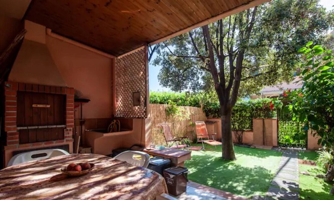 Capitana House | Terraced house with garden a few steps from the sea