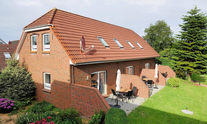 Neugarmssiel Apartment | Terraced house 2/guest house "zur alten Schmiede"