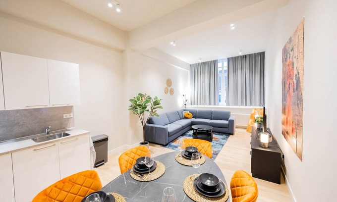 Stadsdriehoek Apartment | Terracota Escape 3BDR Apartments JUF