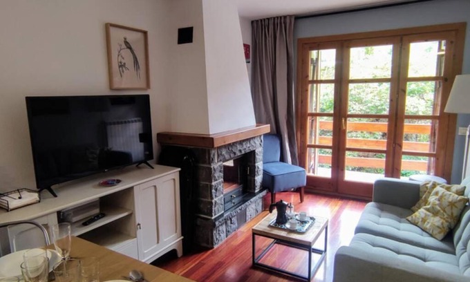 Benasque Apartment | Terraza de Laball