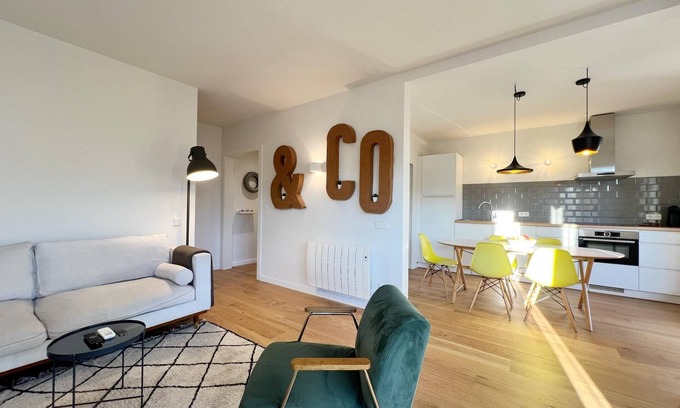 Passeig Maritim Apartment | Terraza Vinyet Sitges