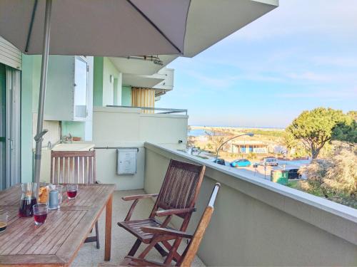 Porto San Giorgio Apartment | Terrazza sul porto by WeHostYou Parcheggio Wifi Clima Vista Mare