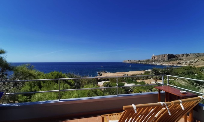 Macari Villa | TerrazzAmare (house "di su") by the sea