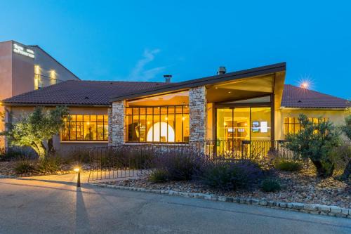 Saint Tronquet Business Park Hotel | Terre de Provence Hôtel & Spa