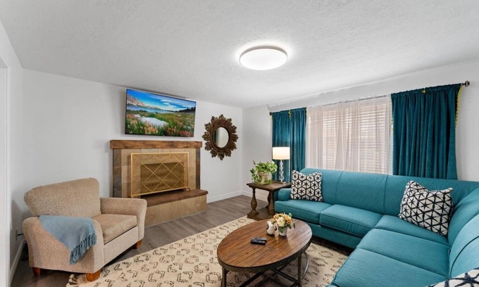 Orem House | Terrific 6 Bedrooms & 3 Baths. Waffles & Pets too!