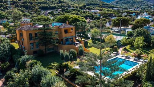Pinos de Alhaurin Villa | TESS Villa La Favorita