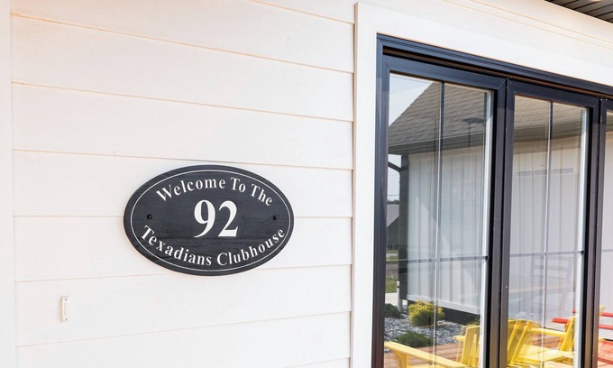 Granville House | Texadians Clubhouse with River Access