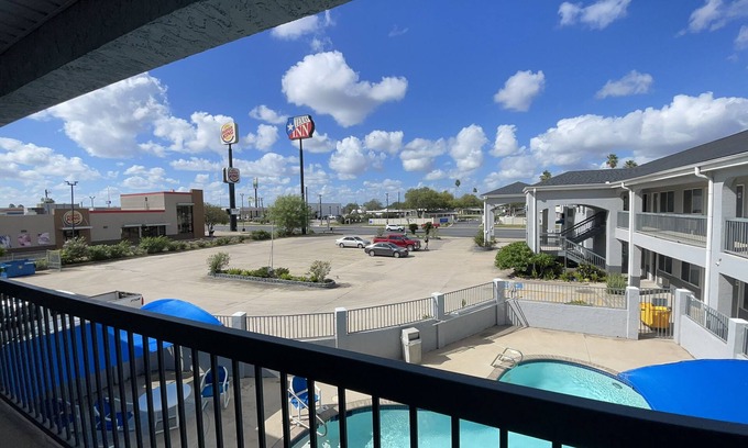 La Feria Hotel | Texas Inn La Feria