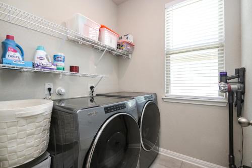 Far North Central Apartment | Texas Luxury Home at Redland