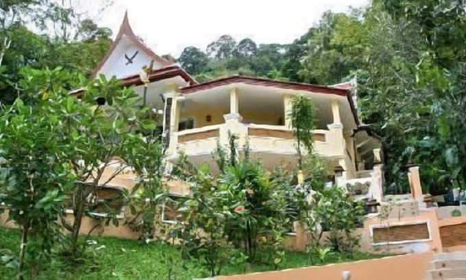 Sa Khu Villa | Thai Style Pool Villa for rent in Phuket