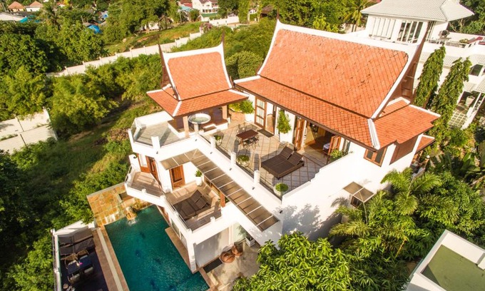 Plai Laem Villa | Thai Villa Melitta Bangrak Bohput, Beach, Pool, SeaViews, 6-enSuite, Full Villa, Luxury, AAA Location Koh Samui