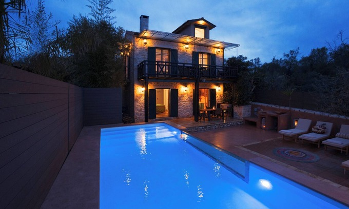 Agios Spyridon Corfu Villa | Thalia Cottage near St. Spyridon Beach, Corfu