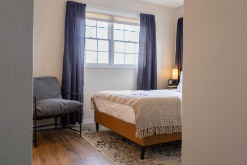 Wheatland Hotel | Thankers