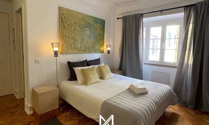 Sao Joao de Deus Apartment | That Place for U - Suite Vintage Double