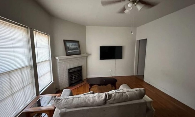 Wichita Falls Apartment | The 2408 Apartment F