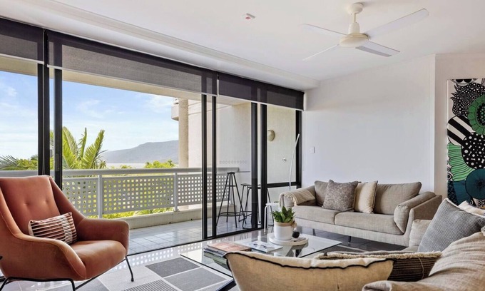 Cairns North Apartment | The Abbott A Sea Swept Esplanade Abode