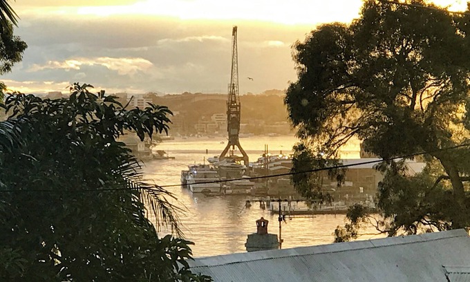 Birchgrove Hotel | The Abode - 2-3 bedrooms - premium, spacious, light-filled and harbour views