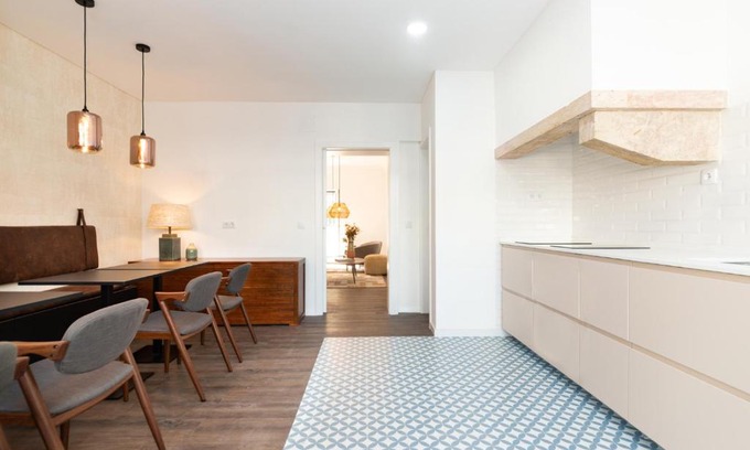 Falca House | The Albuquerque Suites