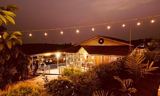 Anjarle Hotel | The Alphonso Mango County